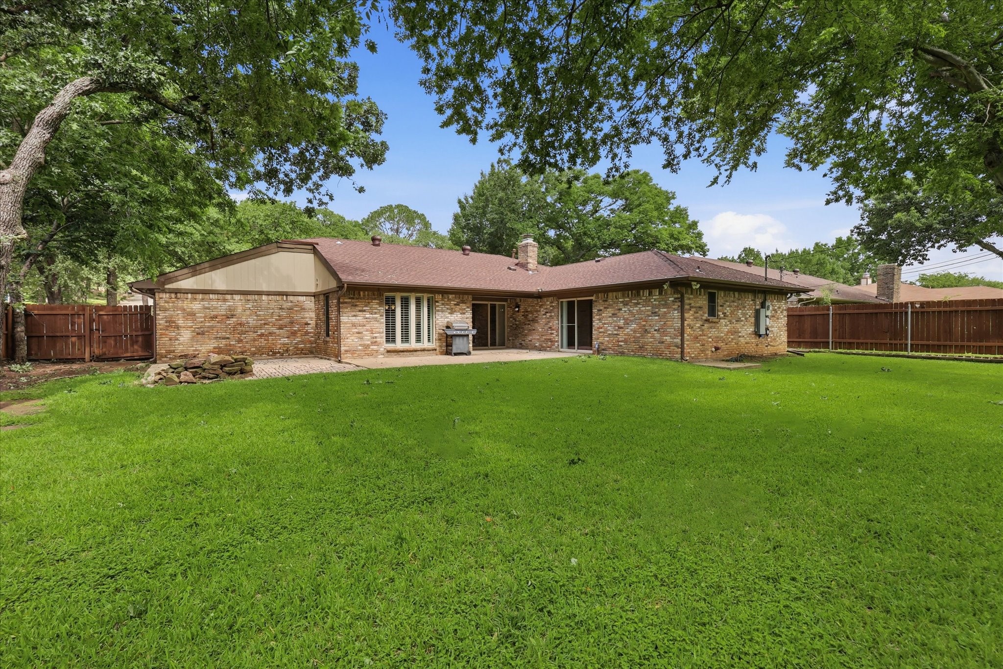 2009 Tanglewood Drive Grapevine TX 76051