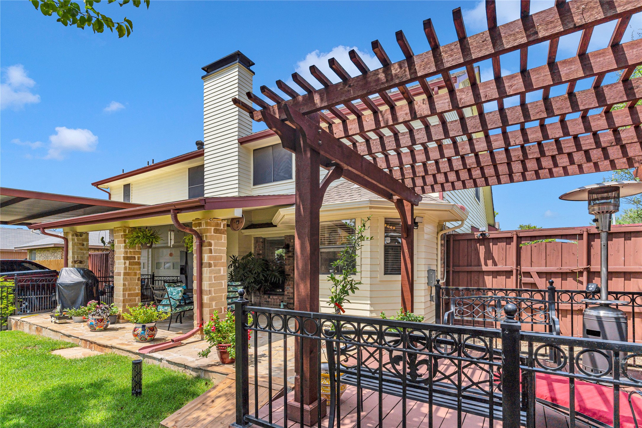 1732 Mayflower Drive Carrollton TX 75007