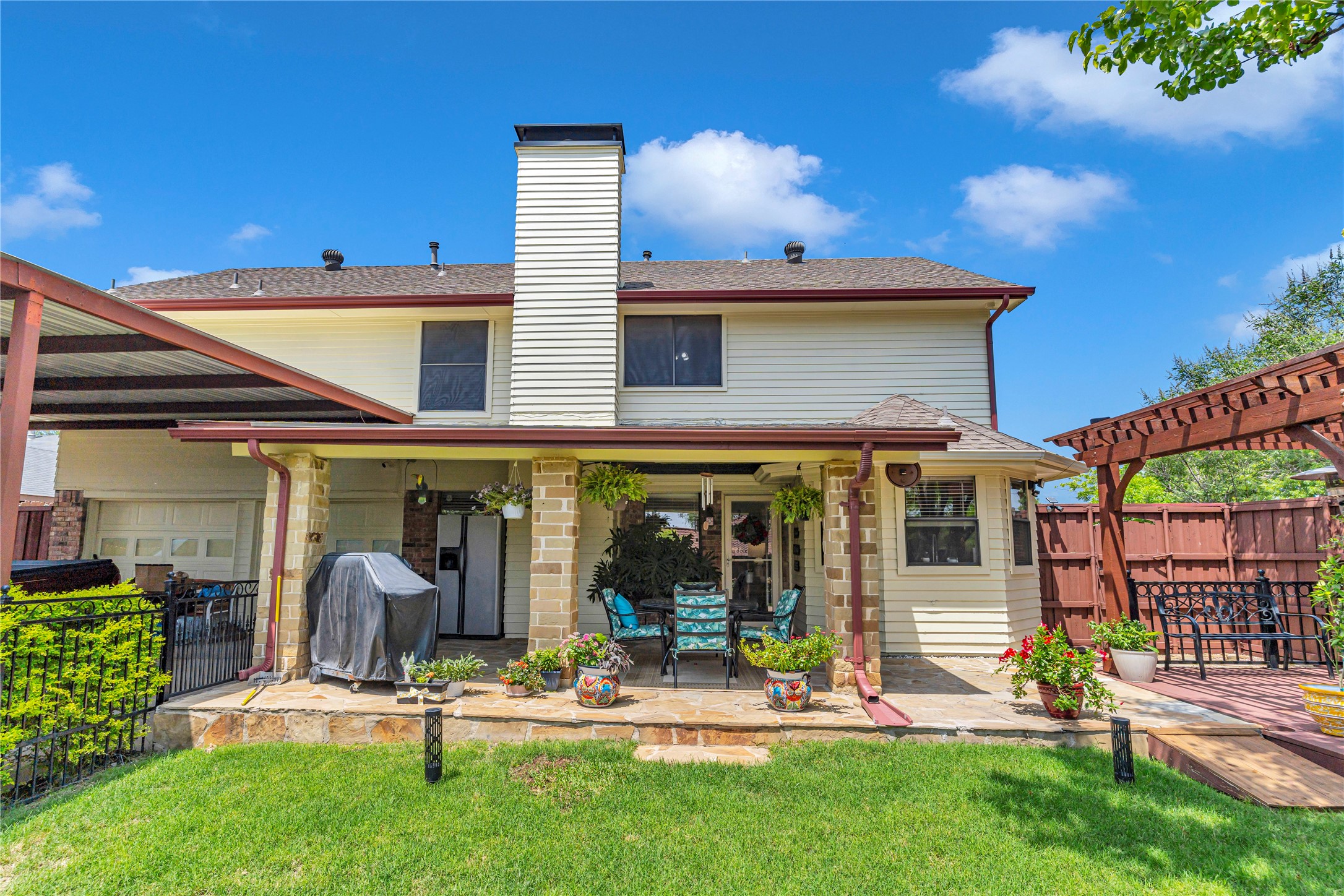 1732 Mayflower Drive Carrollton TX 75007