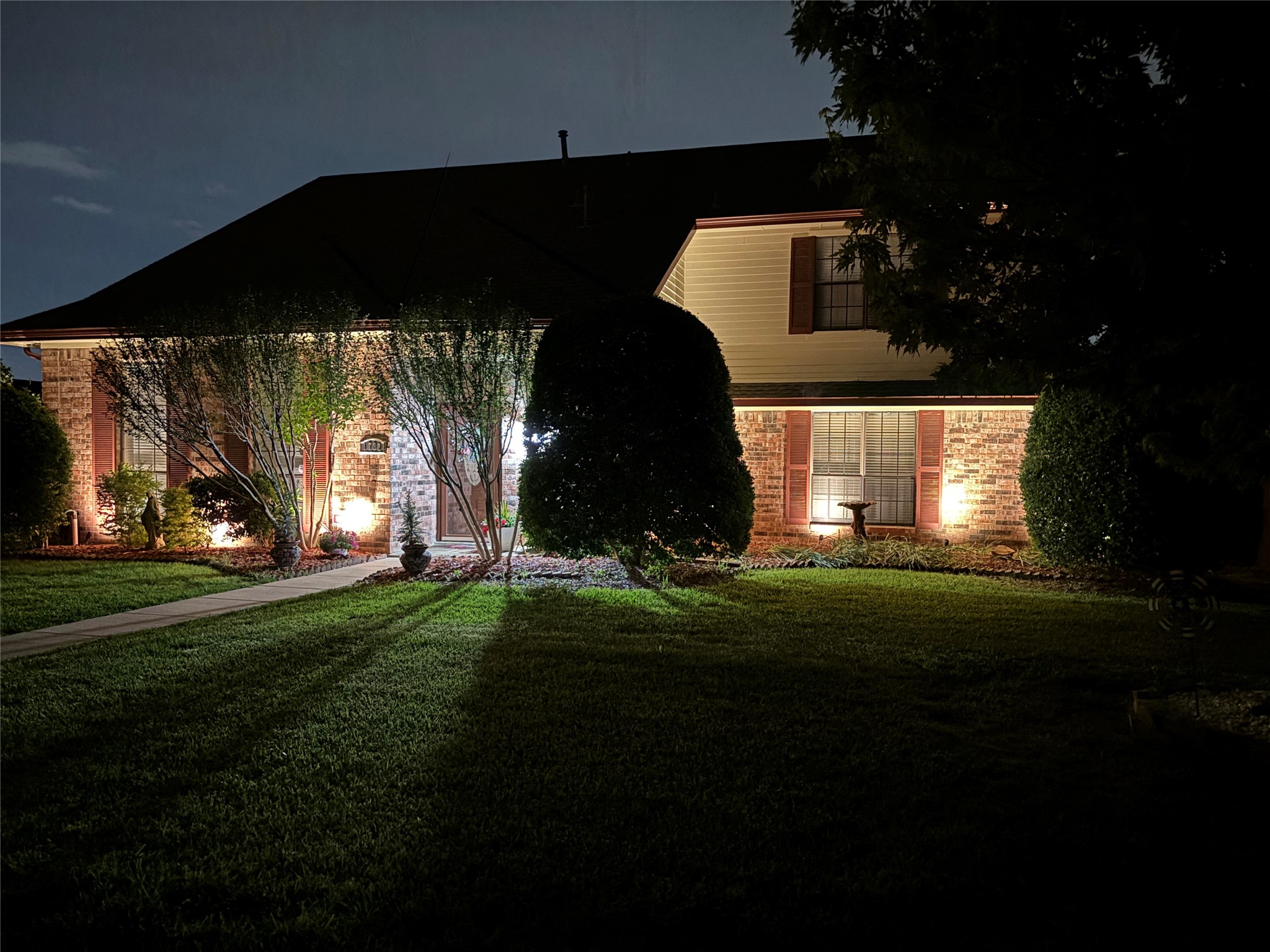 1732 Mayflower Drive Carrollton TX 75007