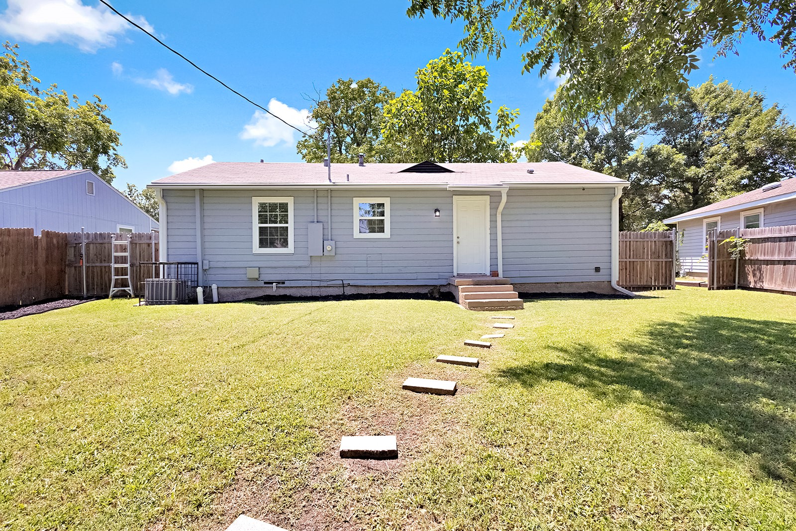 2124 Sharon Drive Garland TX 75041