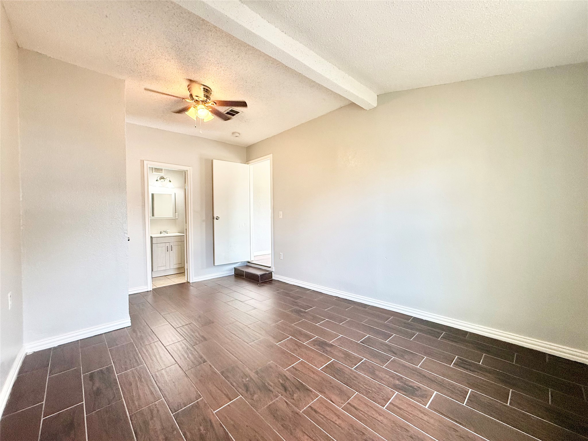 4813 Sandage Avenue Fort Worth TX 76115