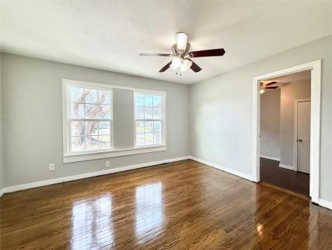 4813 Sandage Avenue Fort Worth TX 76115