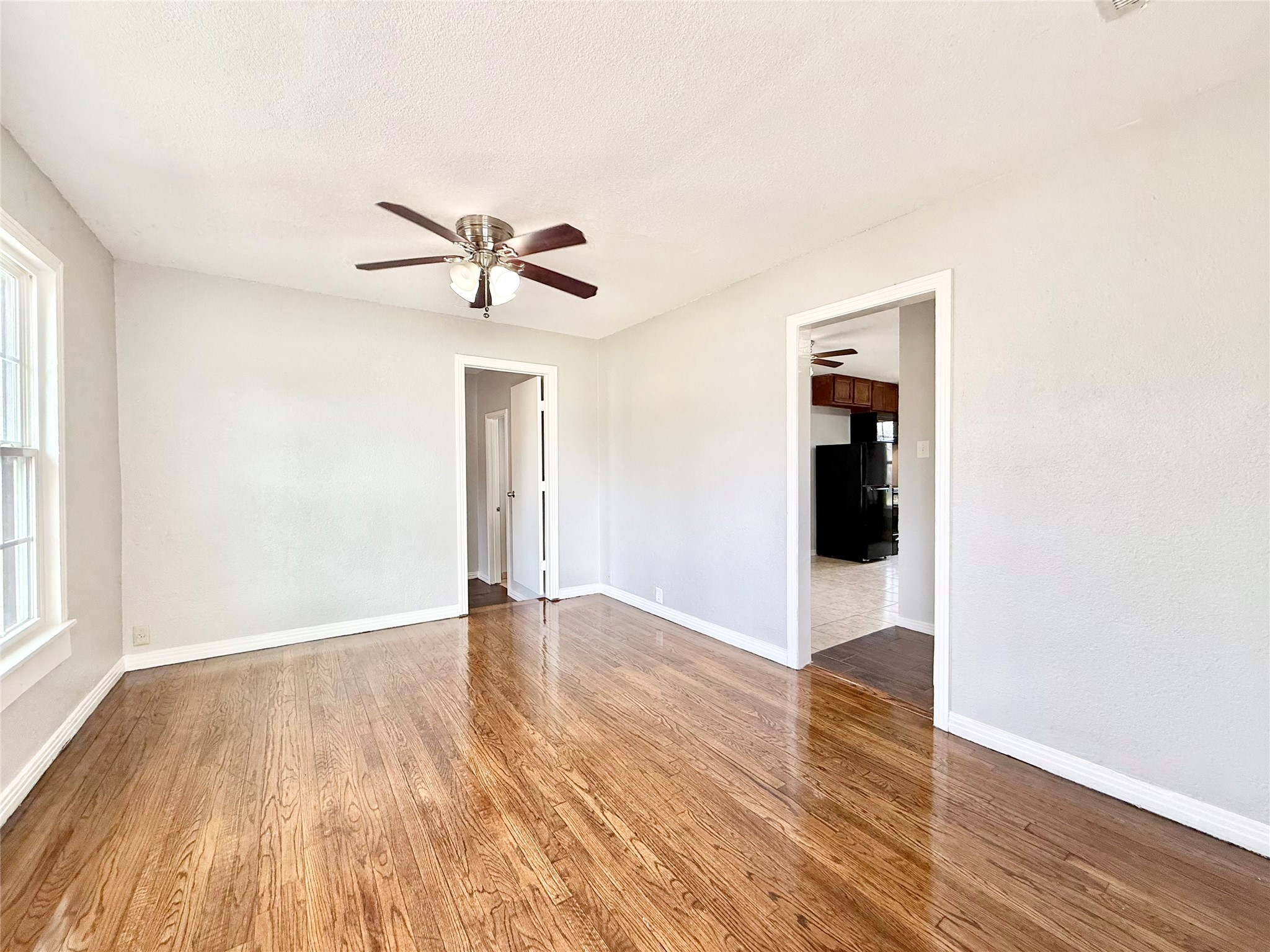 4813 Sandage Avenue Fort Worth TX 76115