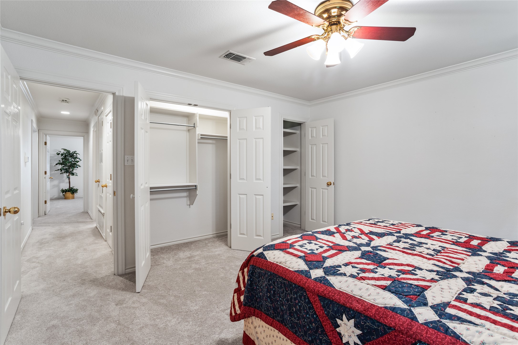 2100 Deer Run Denison TX 75020