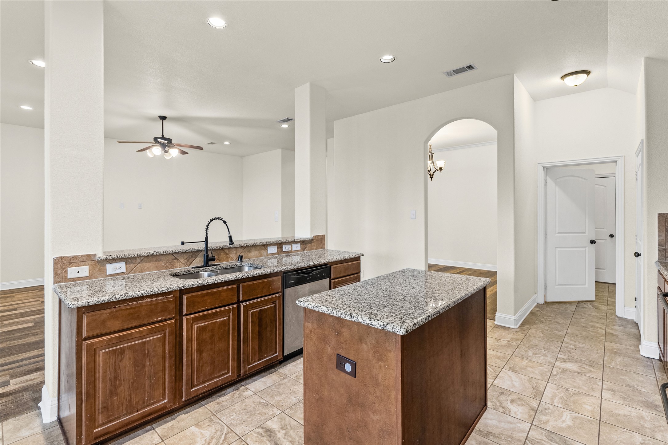 1112 Ethan Drive Greenville TX 75402
