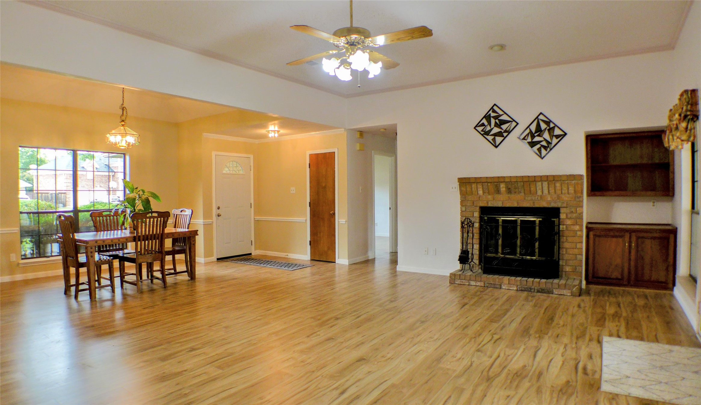 1312 Concho Drive Benbrook TX 76126