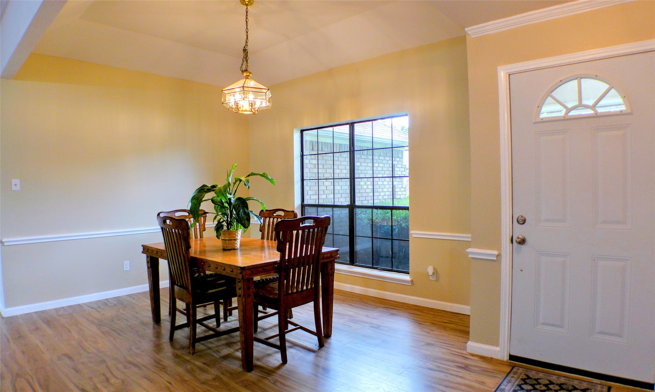 1312 Concho Drive Benbrook TX 76126