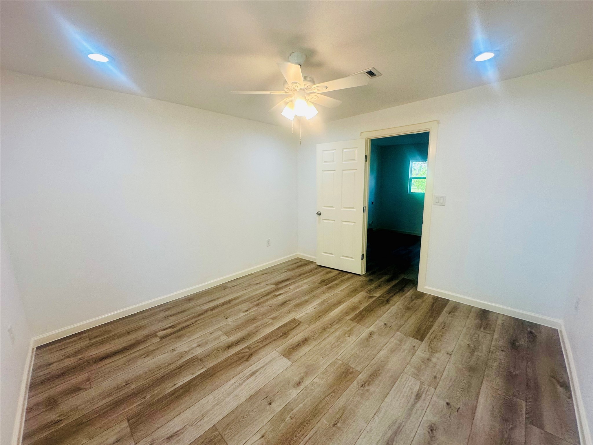 801 N Highway 34 Kaufman TX 75142