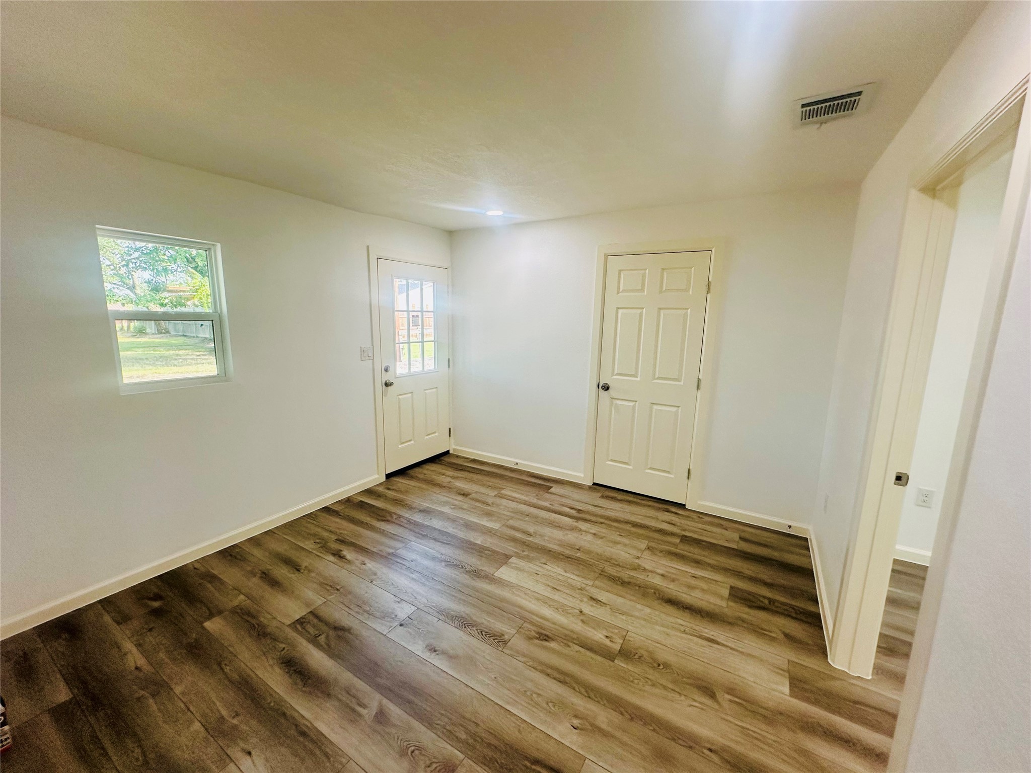 801 N Highway 34 Kaufman TX 75142