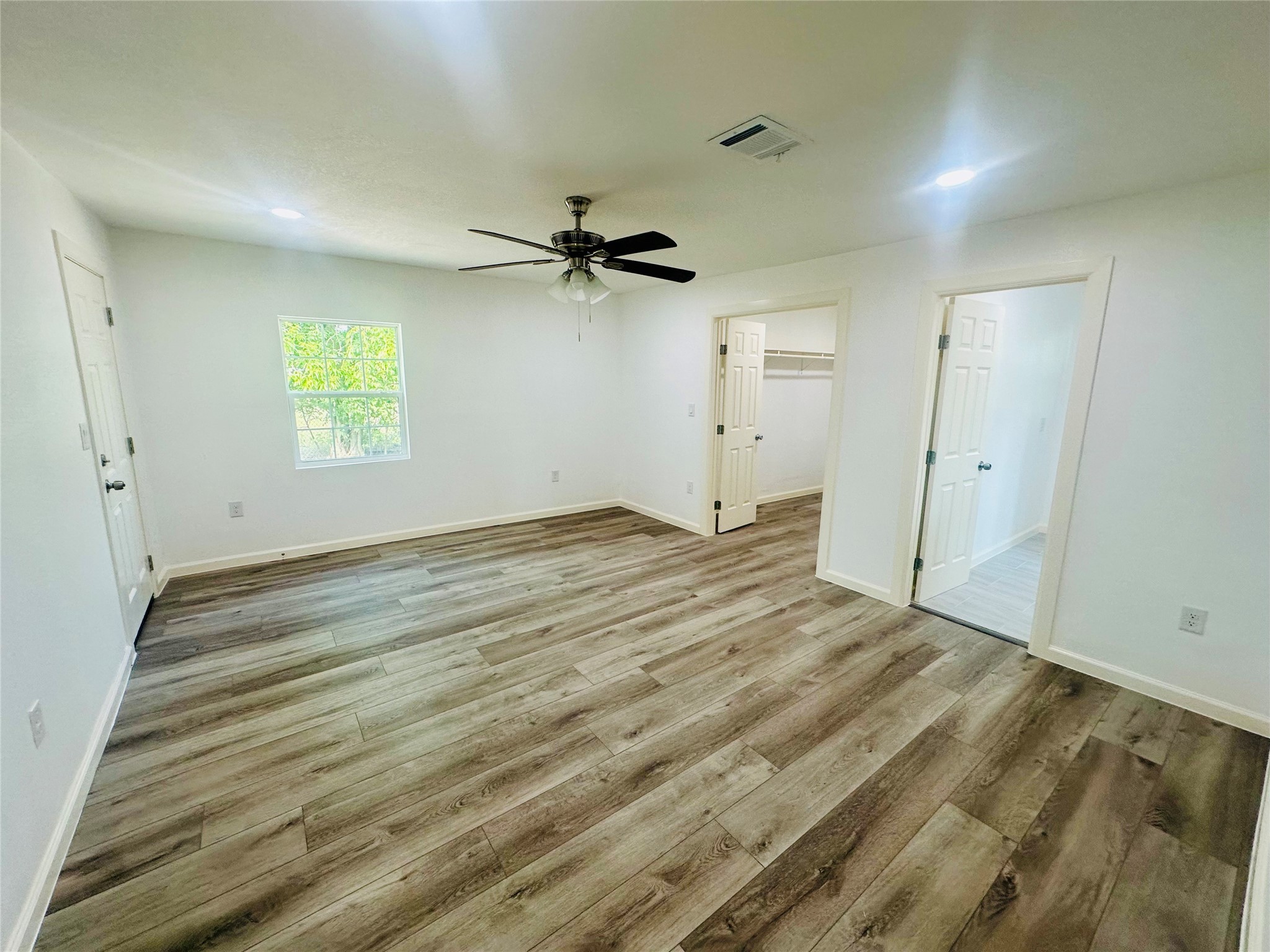 801 N Highway 34 Kaufman TX 75142