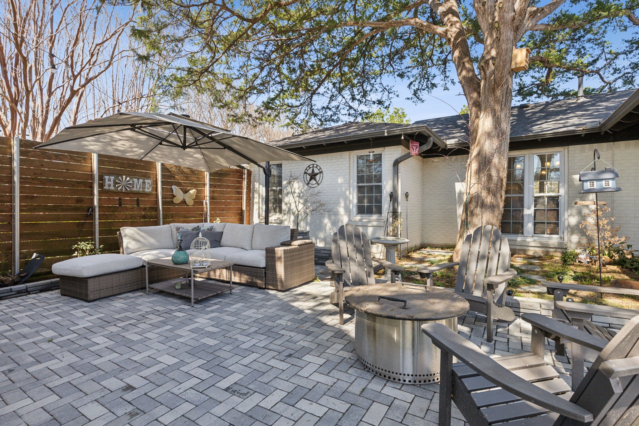 10006 Lake Gardens Drive Dallas TX 75218