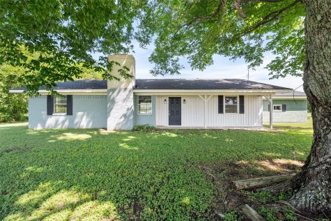 809 S Kerr Street Blooming Grove TX 76626