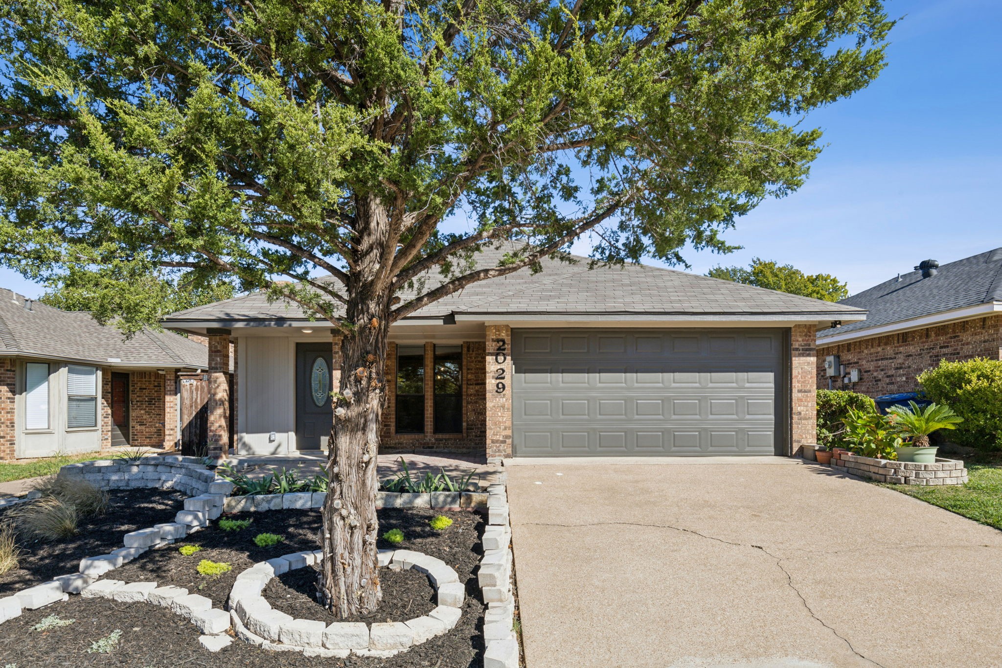 2029 Verlaine Drive Carrollton TX 75007