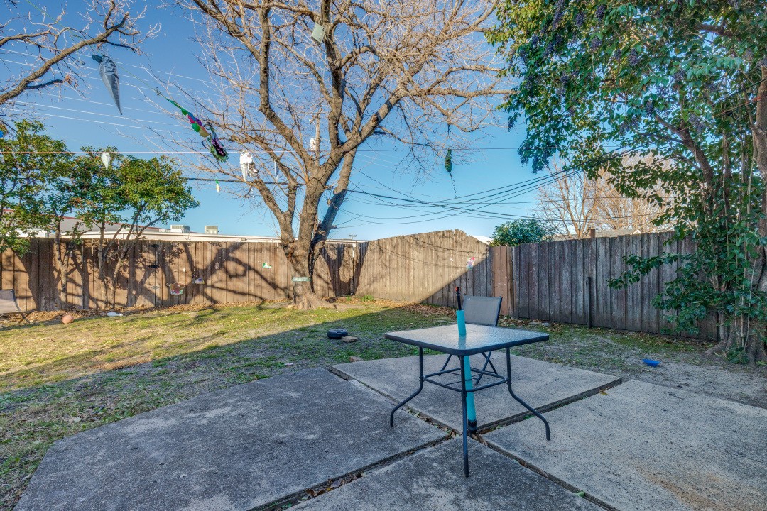 1400 Milam Way Carrollton TX 75006