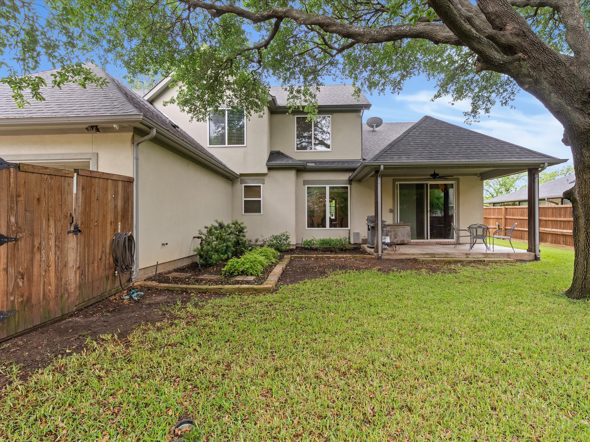 2965 Eric Lane Farmers Branch TX 75234