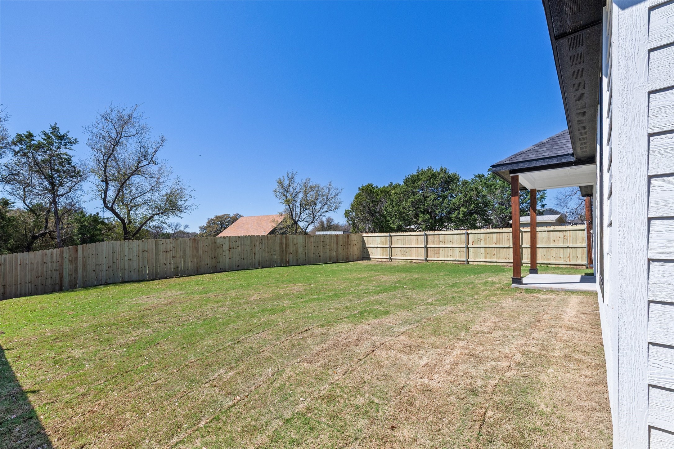 1531 Corona Drive Granbury TX 76048