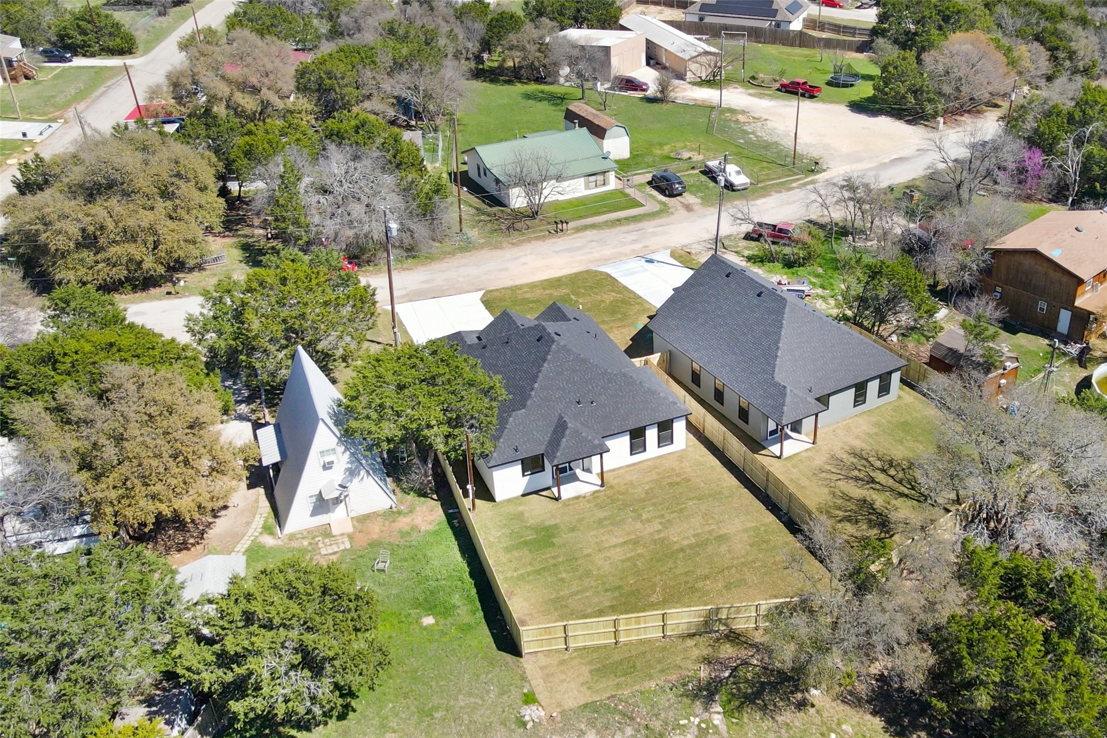 1531 Corona Drive Granbury TX 76048