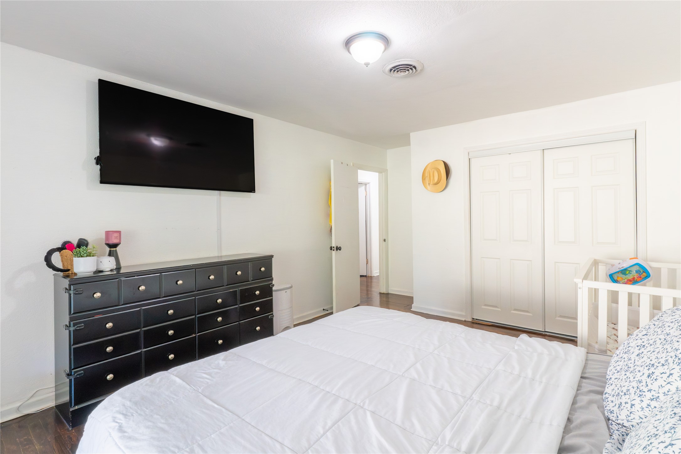 2422 Santa Cruz Drive Dallas TX 75227