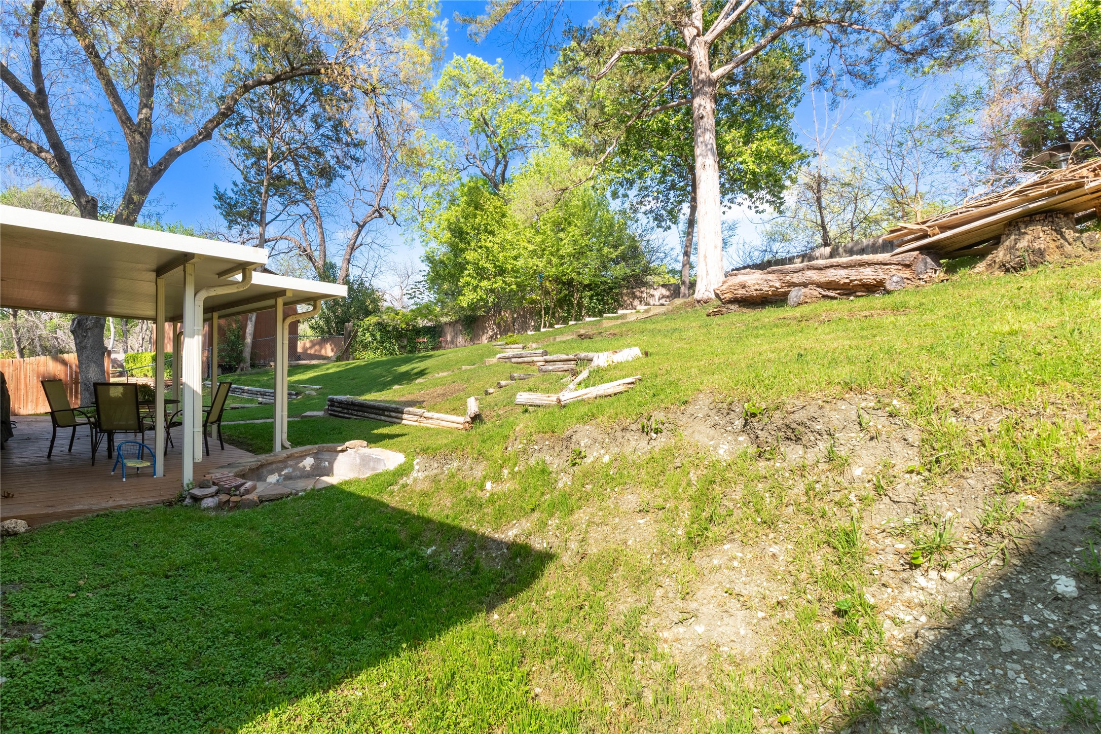 2422 Santa Cruz Drive Dallas TX 75227