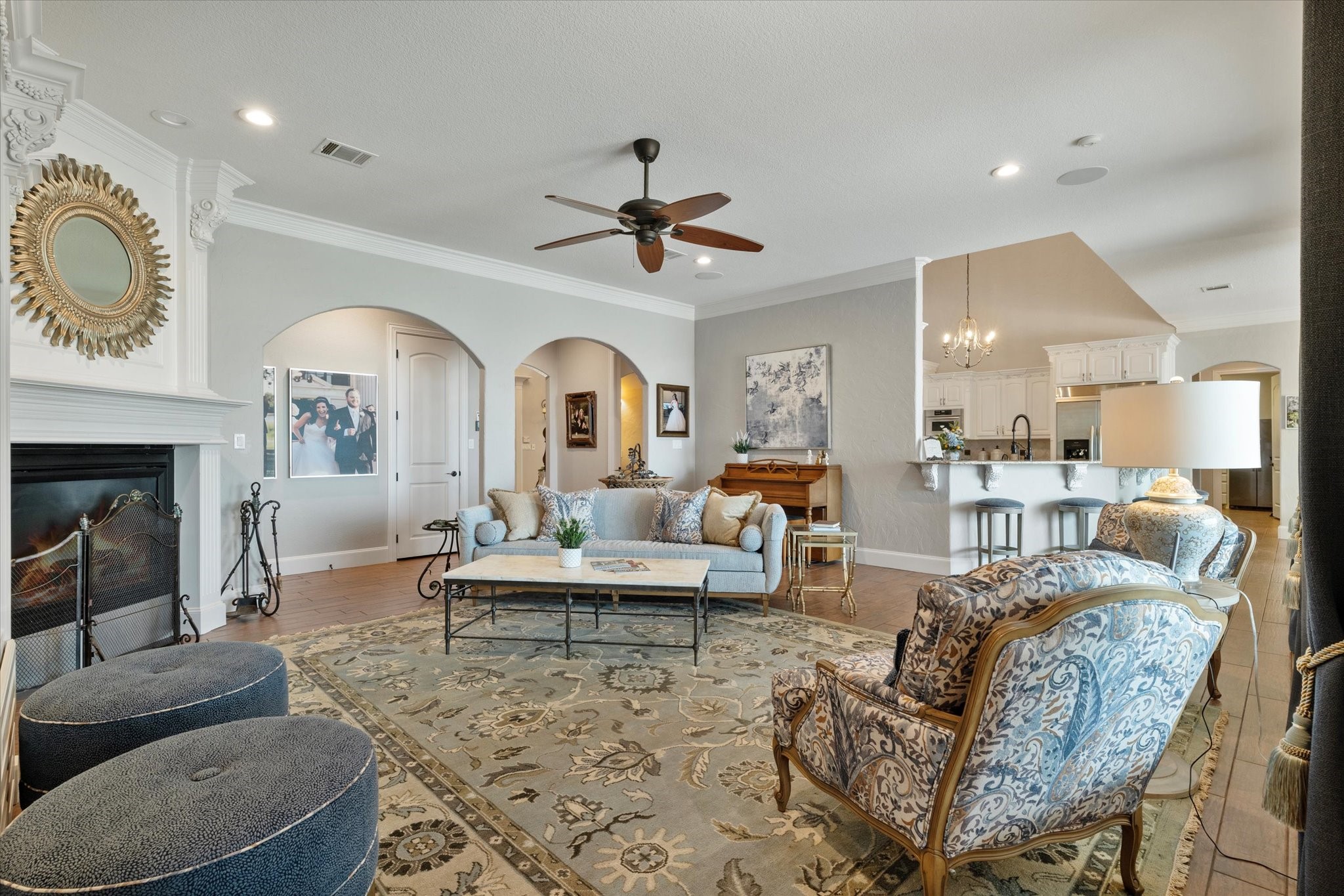 1904 W Emerald Bend Court Granbury TX 76049