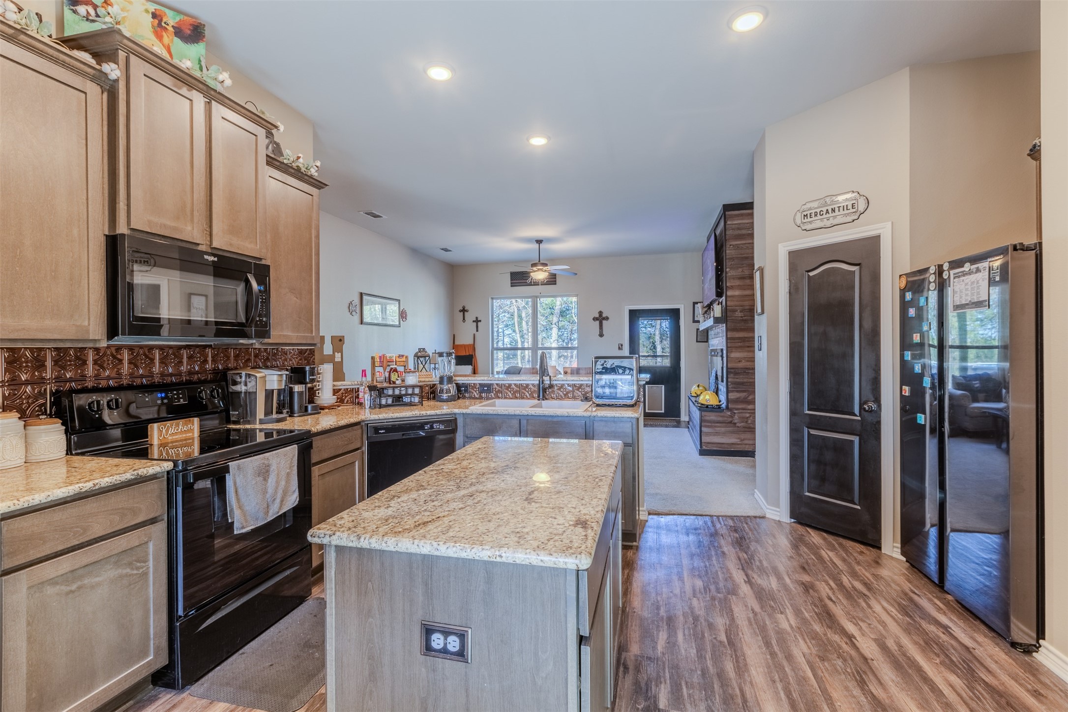 8676 State Highway 19 Edgewood TX 75117