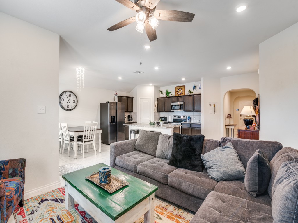 2431 Rosharon Drive Forney TX 75126
