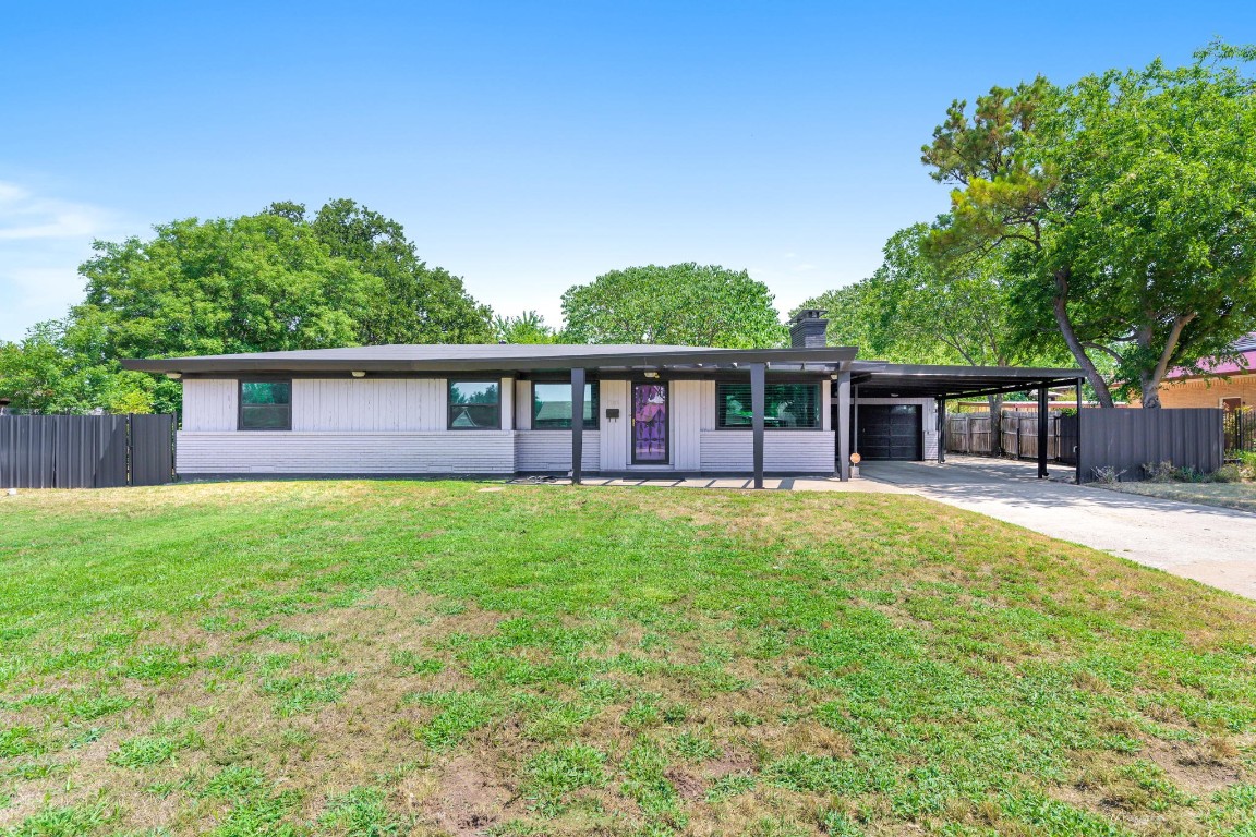 7015 Woodhill Road Dallas TX 75217