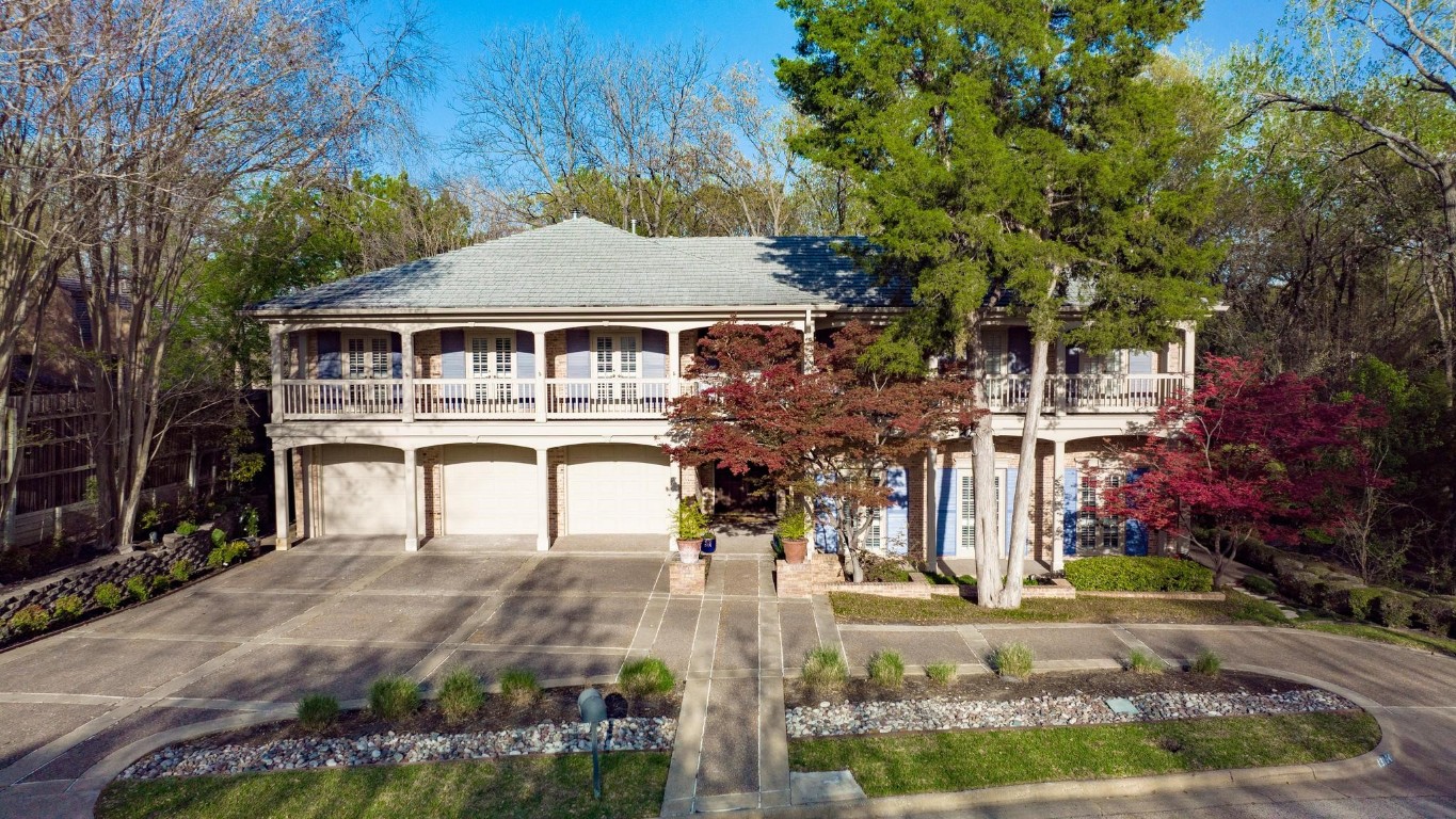 13104 Hughes Lane Dallas TX 75240
