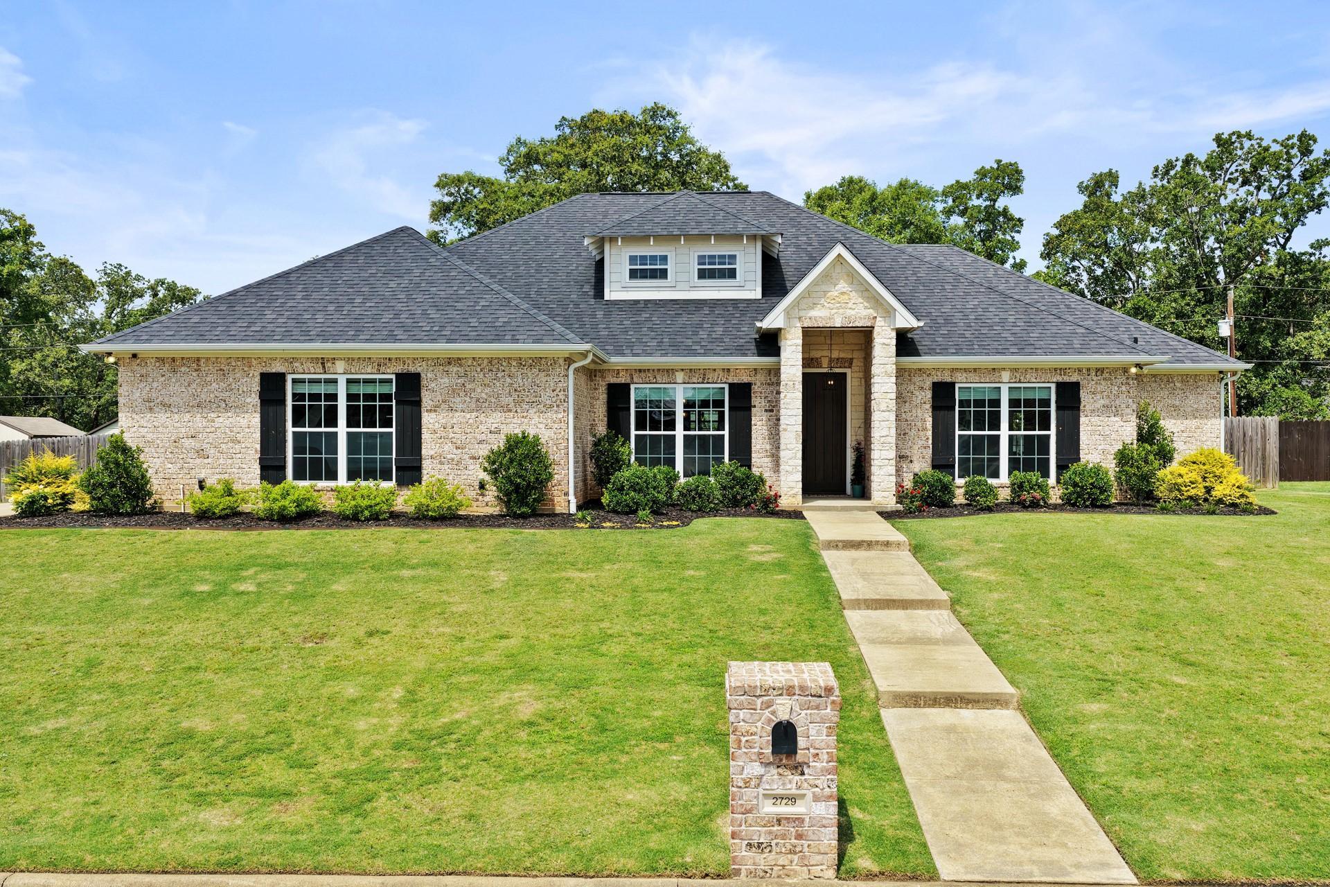 2729 Stone Briar Mt Pleasant TX 75455