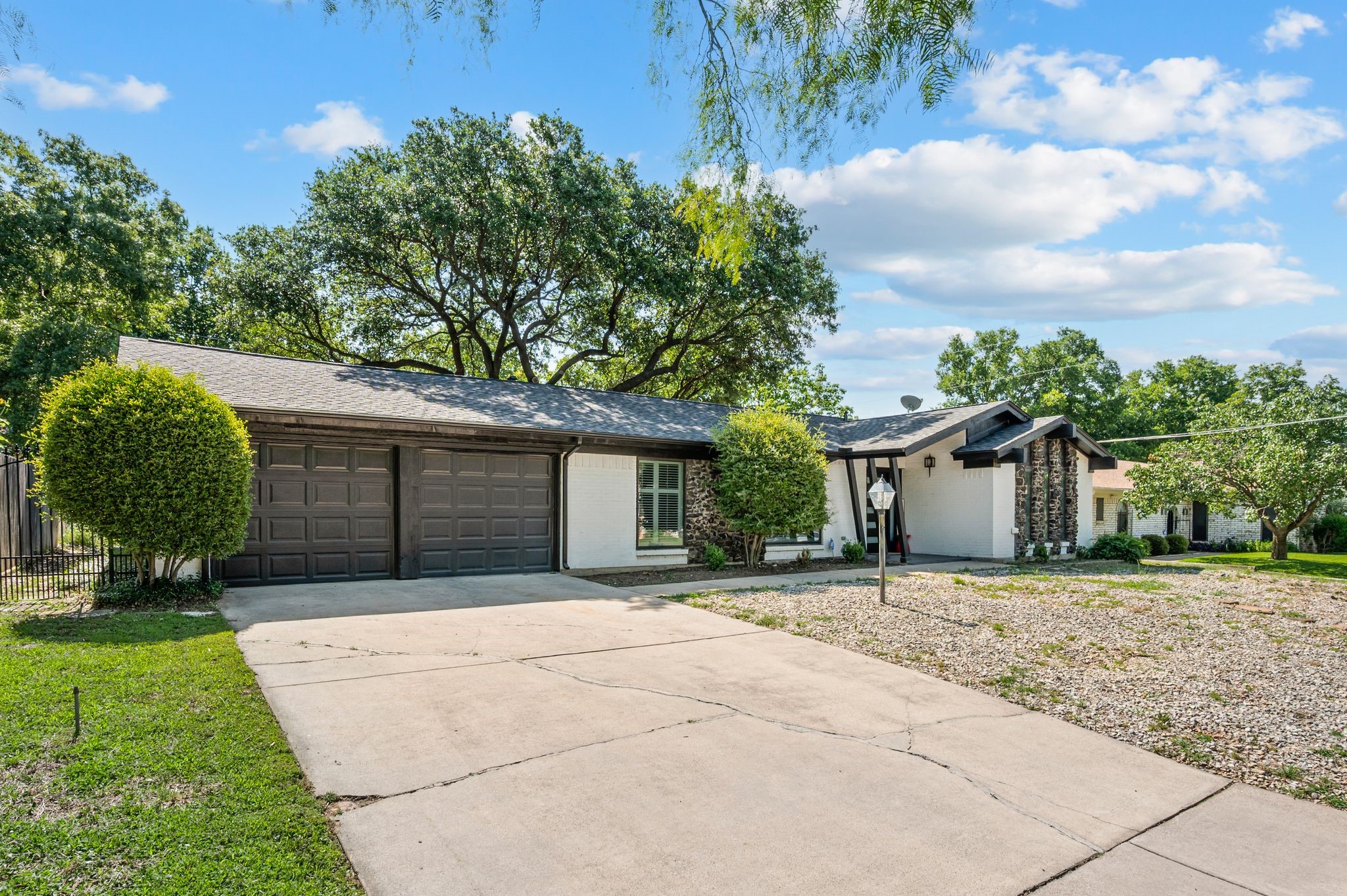 1760 Northridge Drive Hurst TX 76054