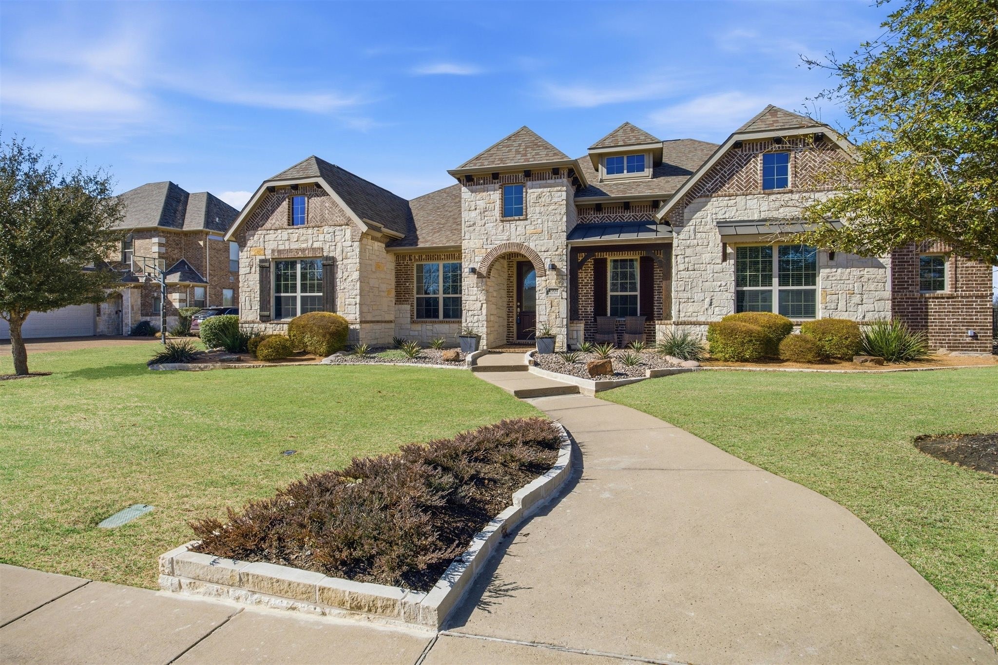 1904 Kings Pass Heath TX 75032