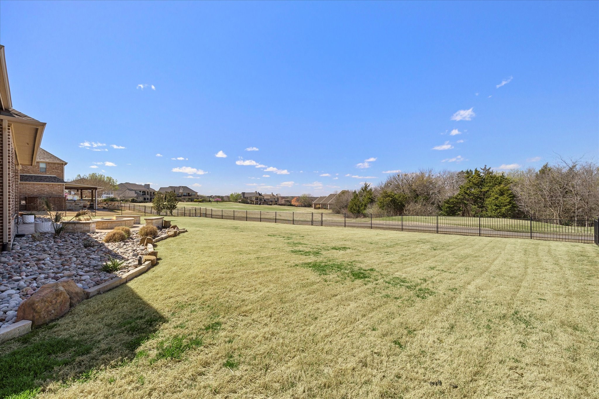 1904 Kings Pass Heath TX 75032