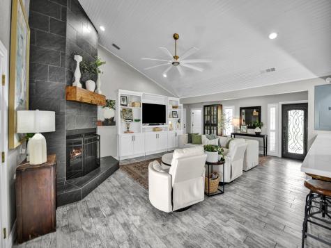 608 Casas Del Norte Ct Court Granbury TX 76049