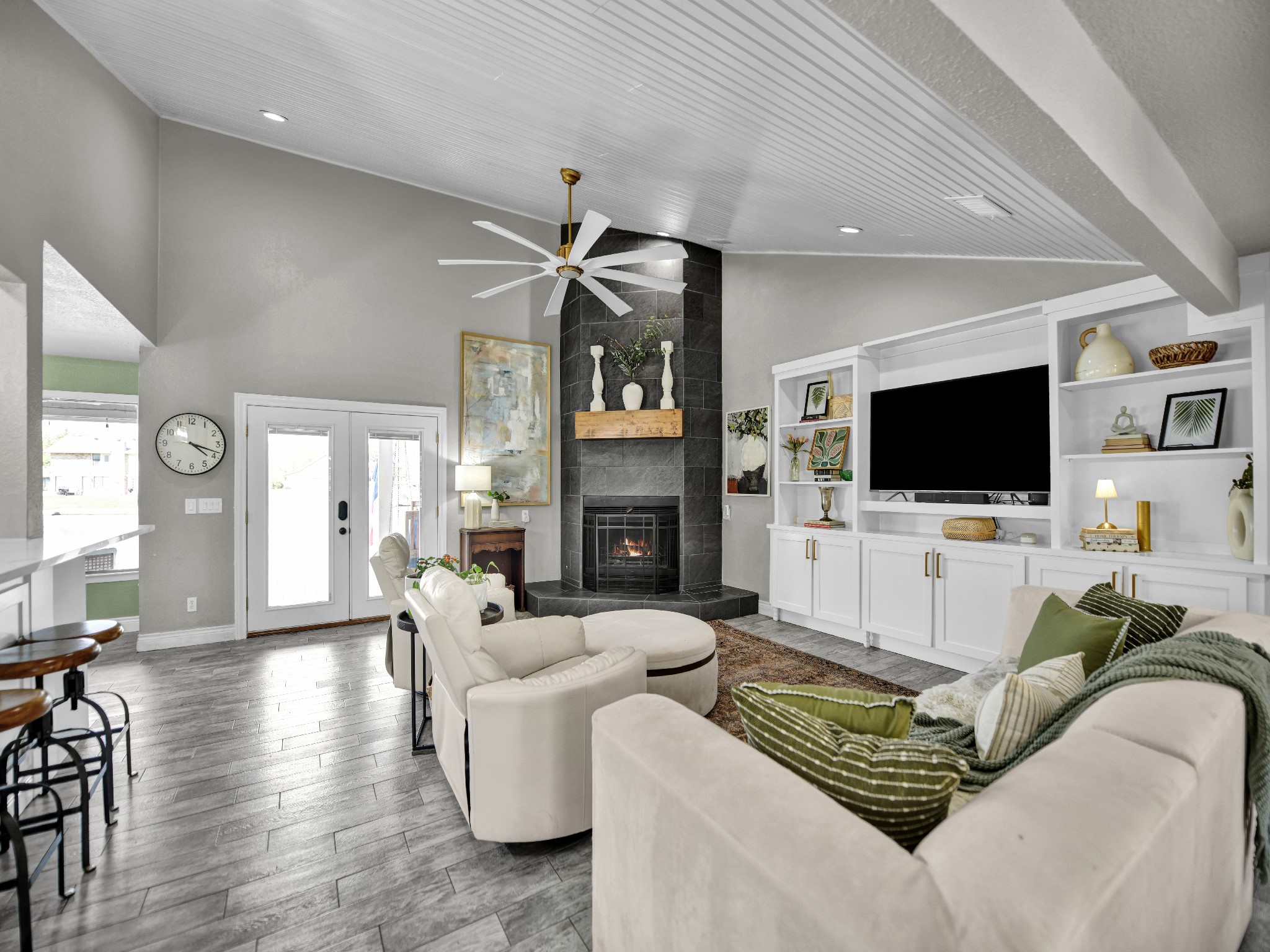 608 Casas Del Norte Court Court Granbury TX 76049