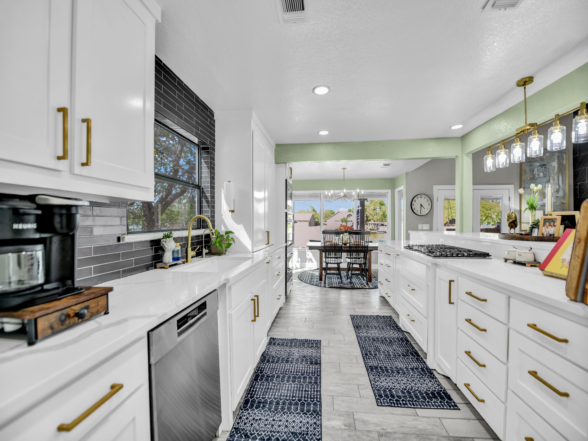 608 Casas Del Norte Court Court Granbury TX 76049