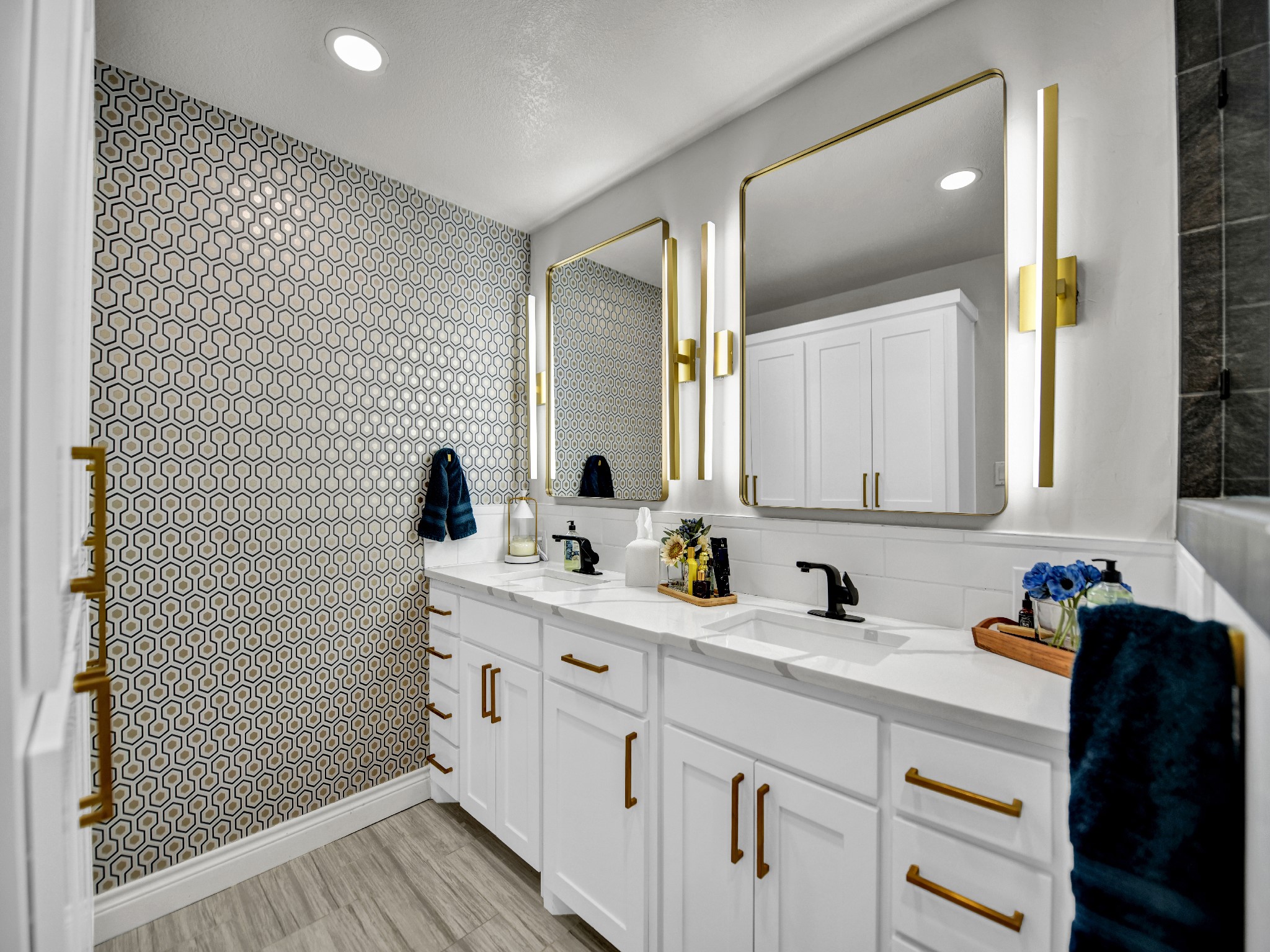 608 Casas Del Norte Court Court Granbury TX 76049