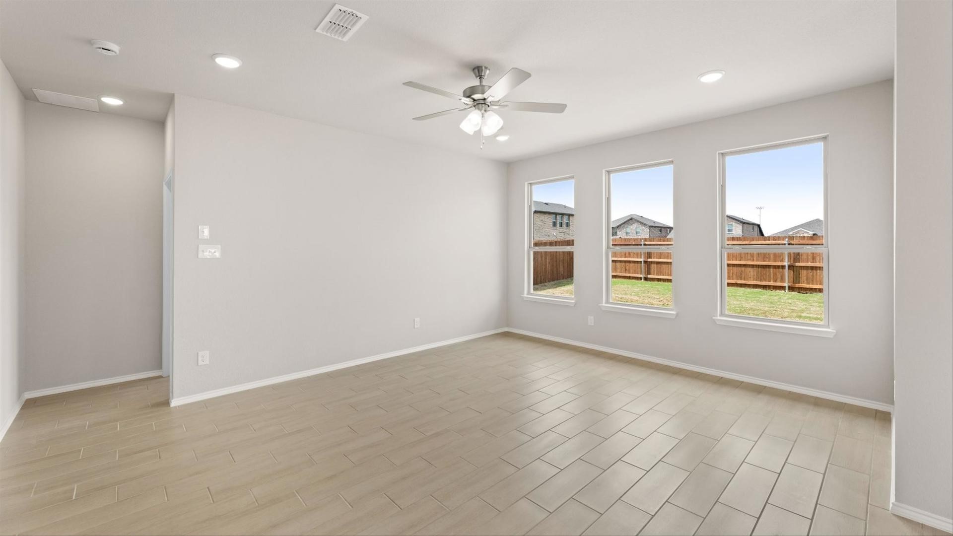 816 Alderwood Drive Red Oak TX 75154