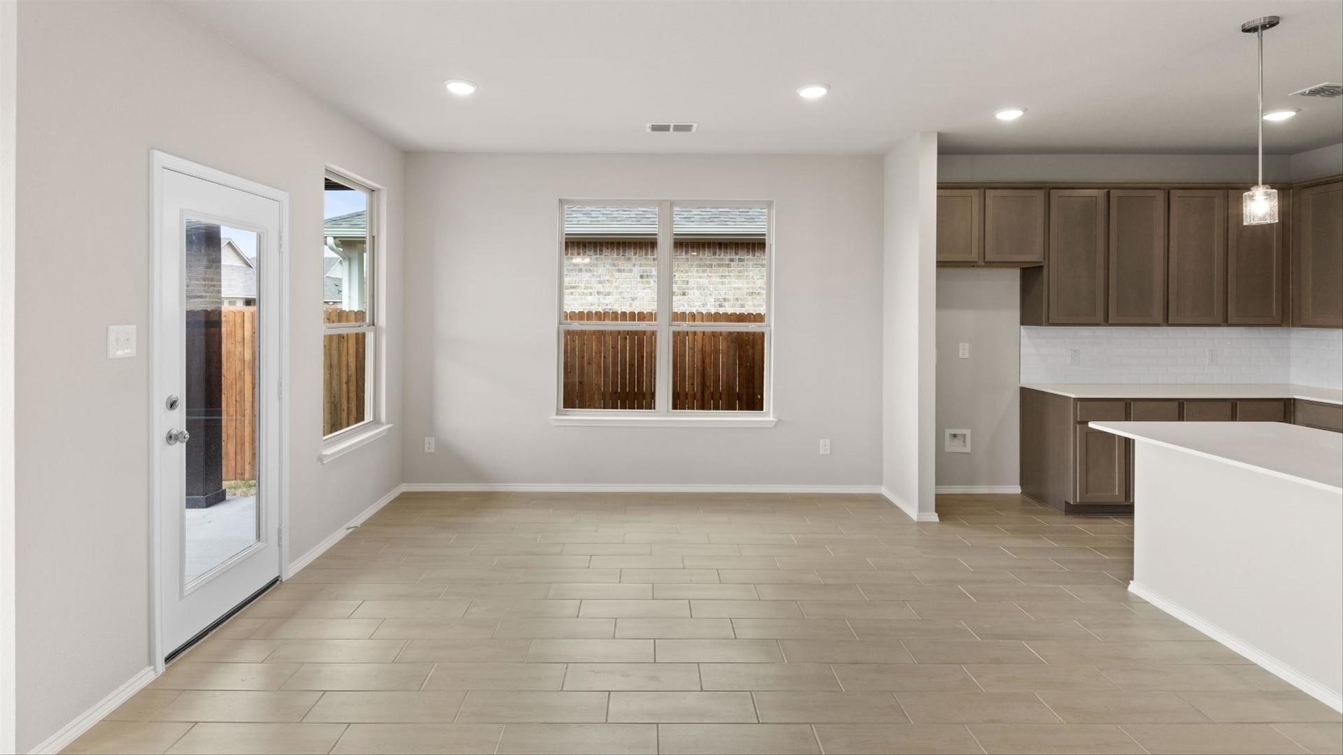 816 Alderwood Drive Red Oak TX 75154