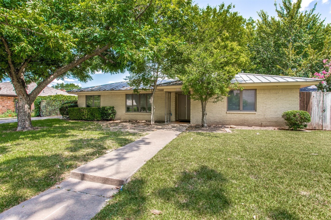 4108 Hartwoodrive Fort Worth TX 76109