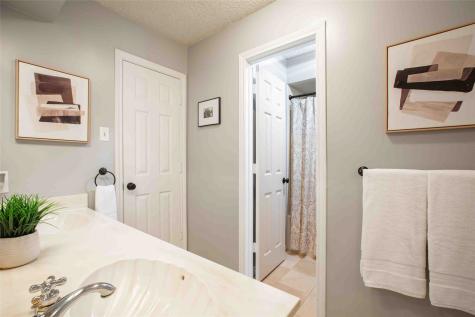 10011 Hickory Crossing Dallas TX 75243