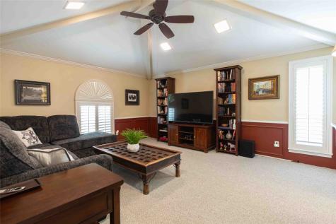 10011 Hickory Crossing Dallas TX 75243