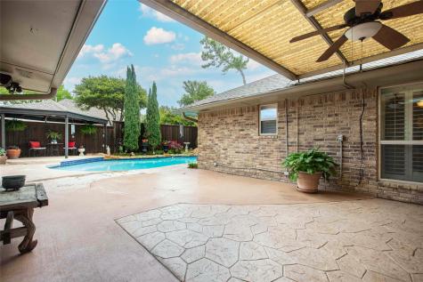 10011 Hickory Crossing Dallas TX 75243