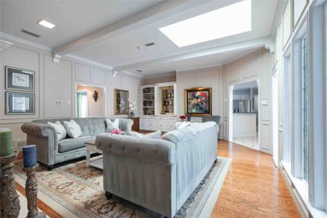 10011 Hickory Crossing Dallas TX 75243