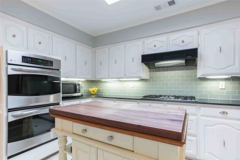 10011 Hickory Crossing Dallas TX 75243