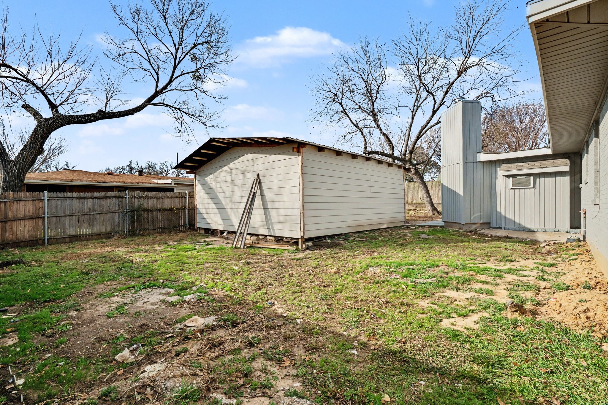 1714 E Union Bower Road Irving TX 75061