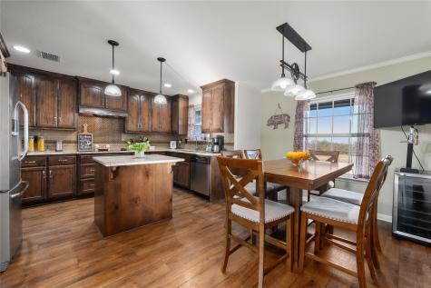 2122 Tower Drive Moody TX 76557