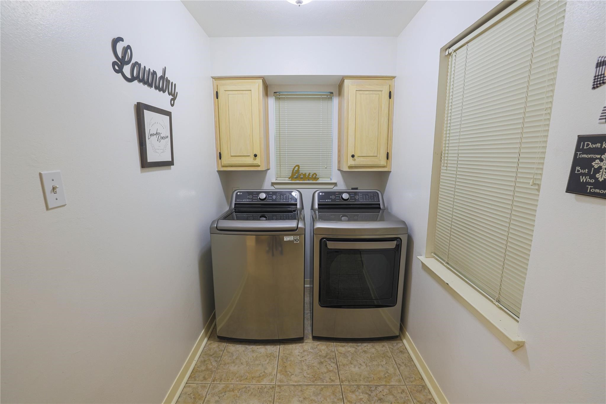10959 Park Oak Circle Dallas TX 75228