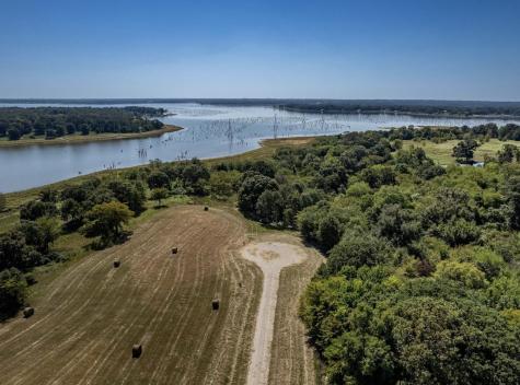 371 Private Road 7327 Emory TX 75440