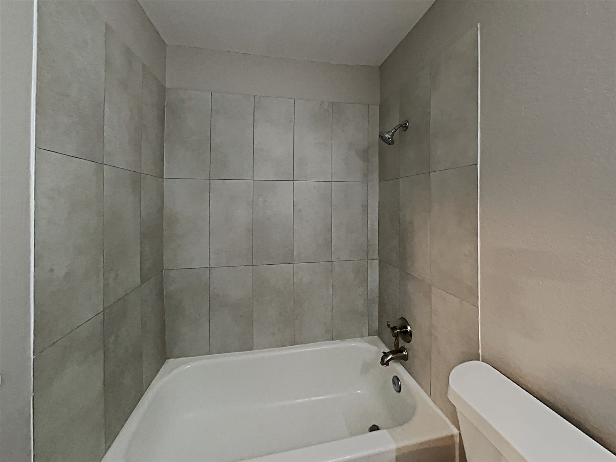 833 Weaver Street Cedar Hill TX 75104